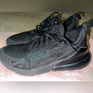 Nike Triple Black Air Max Sneakers